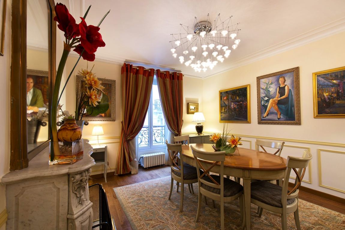 The dining room at Rue de Saint-Simon, Paris